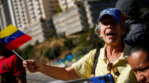 Opositores de Maduro en las calles de Caracas