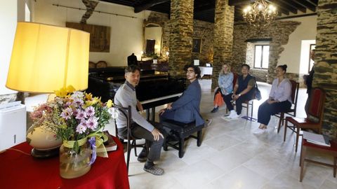 Imagen de archivo de una clase de piano en Santa Emilia