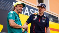 Fernando Alonso y Max Verstappen.Fernando Alonso y Max Verstappen