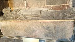 Tumba de Afonso VIII de Galicia e Le�n no Pante�n Real da catedral de Santiago. 
