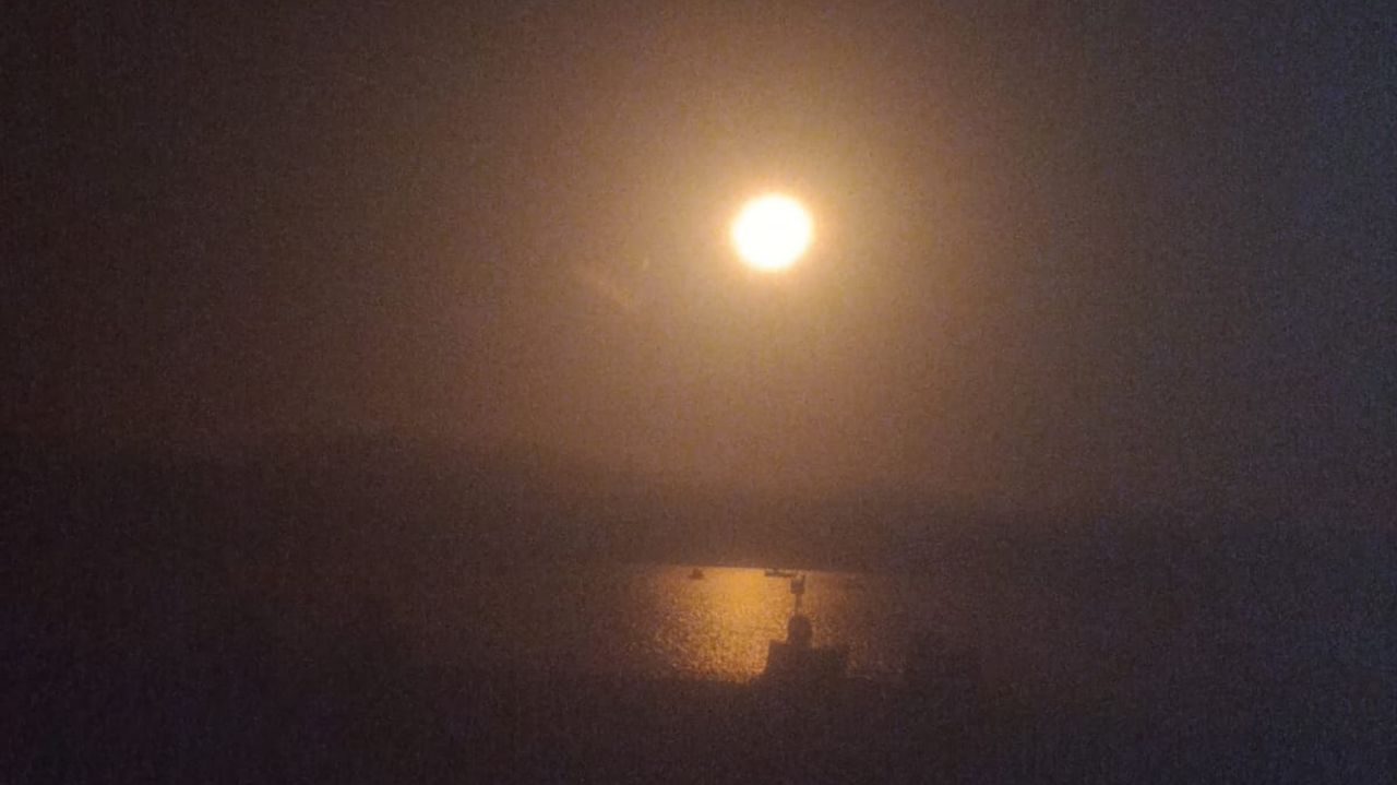 Desalojan una boda celta en un sitio vetado para ver el eclipse en Barreiros y salvan a un alérgico picado por avispas
