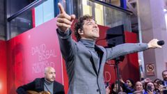 David Bisbal durante una muestra de su gira navidea en Madrid