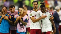 La plantilla de Espa�a celebra el pase a la final tras vencer a Francia.