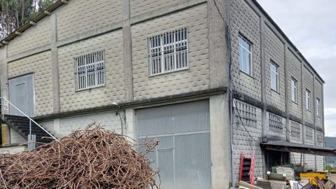 Nave donde Sempre Corcubi�n afirma que se podr�an organizar los talleres de empleo.