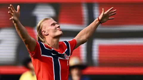 Haaland celebrando uno de sus goles frente a Brasil