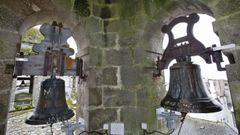 La zona del campanario es una de las afectadas por los problemas de la humedad 