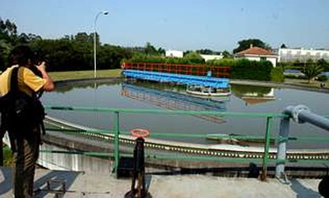 El retraso de la nueva depuradora de Silvouta agrava la situaci�n de la actual, muy deficiente.