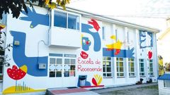 Escuela unitaria de Recesende, en Teo