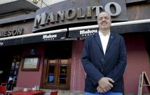 Manuel Souto tiene 55 a�os y dos hijas de 23 y 21 y lleva toda la vida dedicado a la hosteler�a y al deporte. 