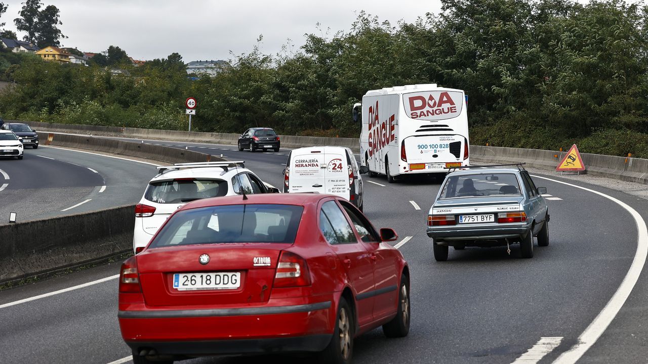 La DGT espera 472.000 desplazamientos por las carreteras gallegas durante el puente del Pilar