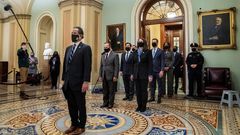 Congresistas dem�cratas acuden al Senado a hacer entrega del art�culo de acusaci�n para dar inicio al juicio pol�tico contra Trump