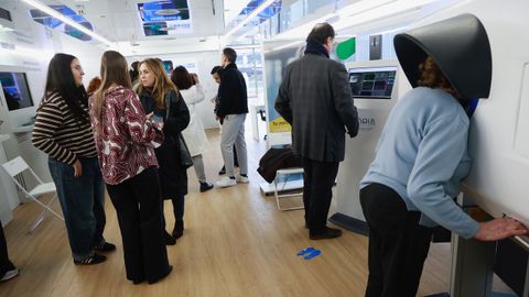 Los visitantes pudieron someterse a revisiones con la m�quina Doria de Sandoz, capaz de realizar seis pruebas diagn�sticas al mismo tiempo y detectar hasta un centenar de patolog�as