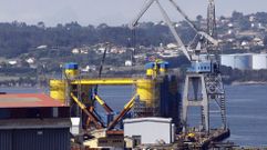 Estructuras para la e�lica marina flotante construidas en Navantia Fene, en foto de archivo