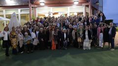 Profesionales vinculados al Abente y Lago, antes Hospital Militar, en la cena del 25.&ordm; aniversario del centro