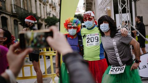 Carreras de San Silvestre en Ourense.La capital ourensana disfrut del ambiente festivo de su particular prueba de fin de ao