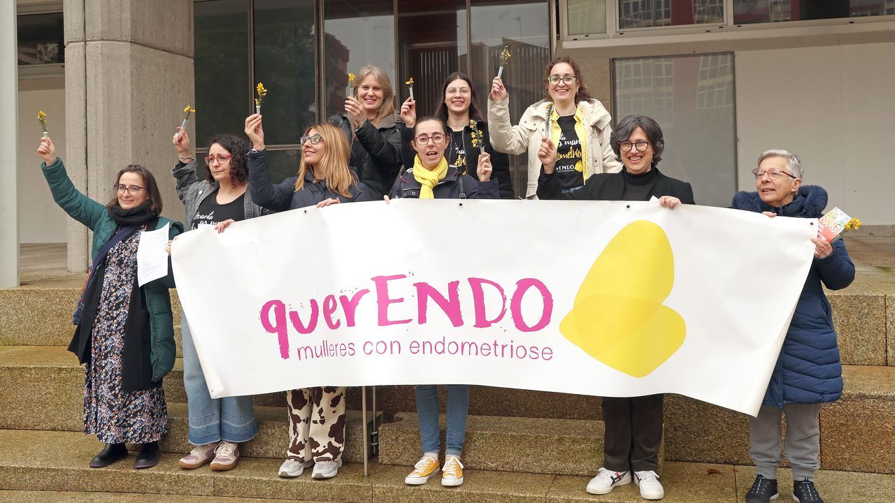 Querendo alza la voz en Ribeira: «Xuntas somos unha tribo loitadora contra a endometriose»