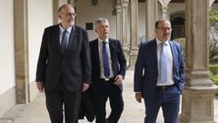Los tres rectores en uno de los ltimos actos en los que han coincidido, la entrega de medallas de la academia de ciencias, a principios de octubre