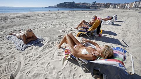 Ba�istas en la playa de Silgar, Sanxenxo