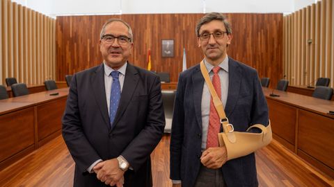 El presidente del Alto Tribunal gallego, Ignacio Picatoste, tras reunirse esta ma�ana con el nuevo presidente del Tribunal de Instancia de Vigo, Manuel �ngel Pereira.