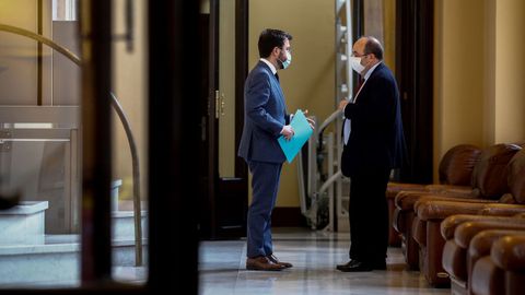 Pere Aragons y Miquel Iceta, este mircoles en el Parlamento cataln