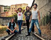 DE REINOSA A SANTIAGO. En su �ltima visita, Cereijo y Charly, de Los Suaves, salieron al escenario. �Igual hay sorpresa�, dice Pedro