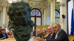 El presidente de Unicaja Banco, Manuel Azuaga, la consejera de Cultura y Patrimonio de la Junta de Andaluc�a, Patricia del Pozo, el alcalde de M�laga, Francisco de la Torre, el vicepresidente de la Academia de las Artes y las Ciencias Cinematogr�ficas, Rafael Portela
