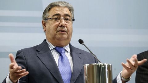 Zoido: �Procurar� que no haya m�s 'pendrives' sin custodia�