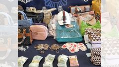 Material incautado por la Polic�a Nacional durante la investigaci�n a un grupo de distribuci�n de material falsificado