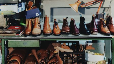 Tres generaciones de zapateros: cada par, una pieza �nica