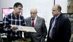 Los presidentes de la AED y la CEP visitaron ayer Tecglass en el pol�gono Lal�n 2000. 