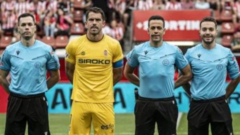 Real Sporting de Gij�n y cuerpo arbitral