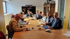 Reunin del Foro por la Industria