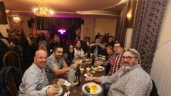 Una cena baile en O Val do Naseiro