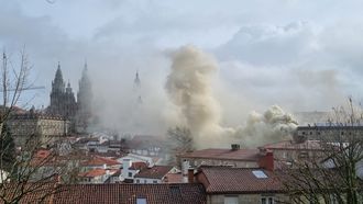 Un incendio obliga a desalojar la comisar�a de la Polic�a Nacional de Santiago