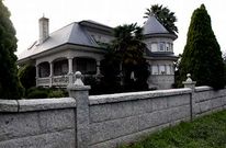 La vivienda ubicada en Sis�n (Ribadumia) fue levantada en terrenos de la madre de Lafuente.