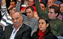 Lupe Murillo, con Ricardo Tilve, en la asamblea de marzo del a�o pasado del Pontevedra.