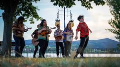 Ukestra do Medio dar� un concierto en el Club Clavic�mbalo.