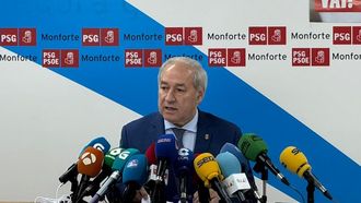 Jos Tom comparece ante los medios para anunciar su dimisin como presidente de la Diputacin de Lugo tras varias denuncias por acoso sexual