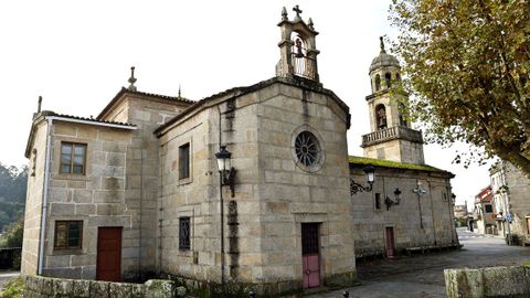 Iglesia parroquia de Santo Andr�s de Comesa�a