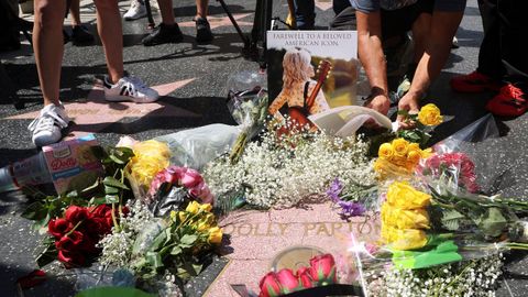 Los homenajes a Dolly Parton se extienden por Estados Unidos