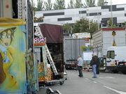 Ayer a la zona de O Regueiri�o iban llegando las atracciones. 