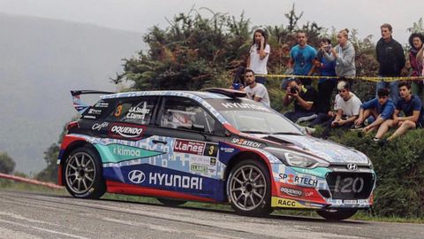Jos� Antonio Su�rez con el Hyundai i20  en el tramo del Carmen-Torre