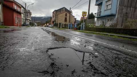 Carretera AC-311 en Noia a la altura de A Rasa.