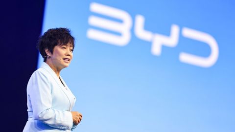 Stella Li, vicepresidenta ejecutiva de BYD