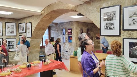 Mostra na sala de arcos de Celanova