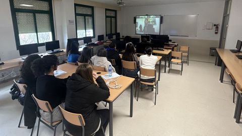 Curso sobre ciberseguridad para mujeres en Maceda