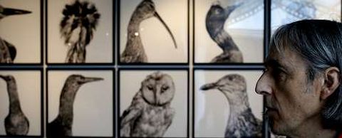 Manuel Vilari�o inaugur� la semana pasada la exposici�n �Mitolog�as� en el MAC y tiene otra muestra abierta en el antiguo edificio de Tabacalera, en Madrid.