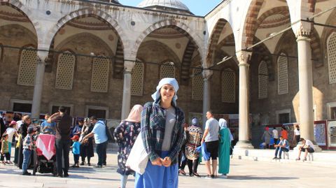Begoña Pérez, de Carnota, está en Turquía.