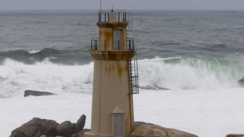 Faro Punta da Barca (Mux�a), en el entorno del santuario. A�o 1926. 