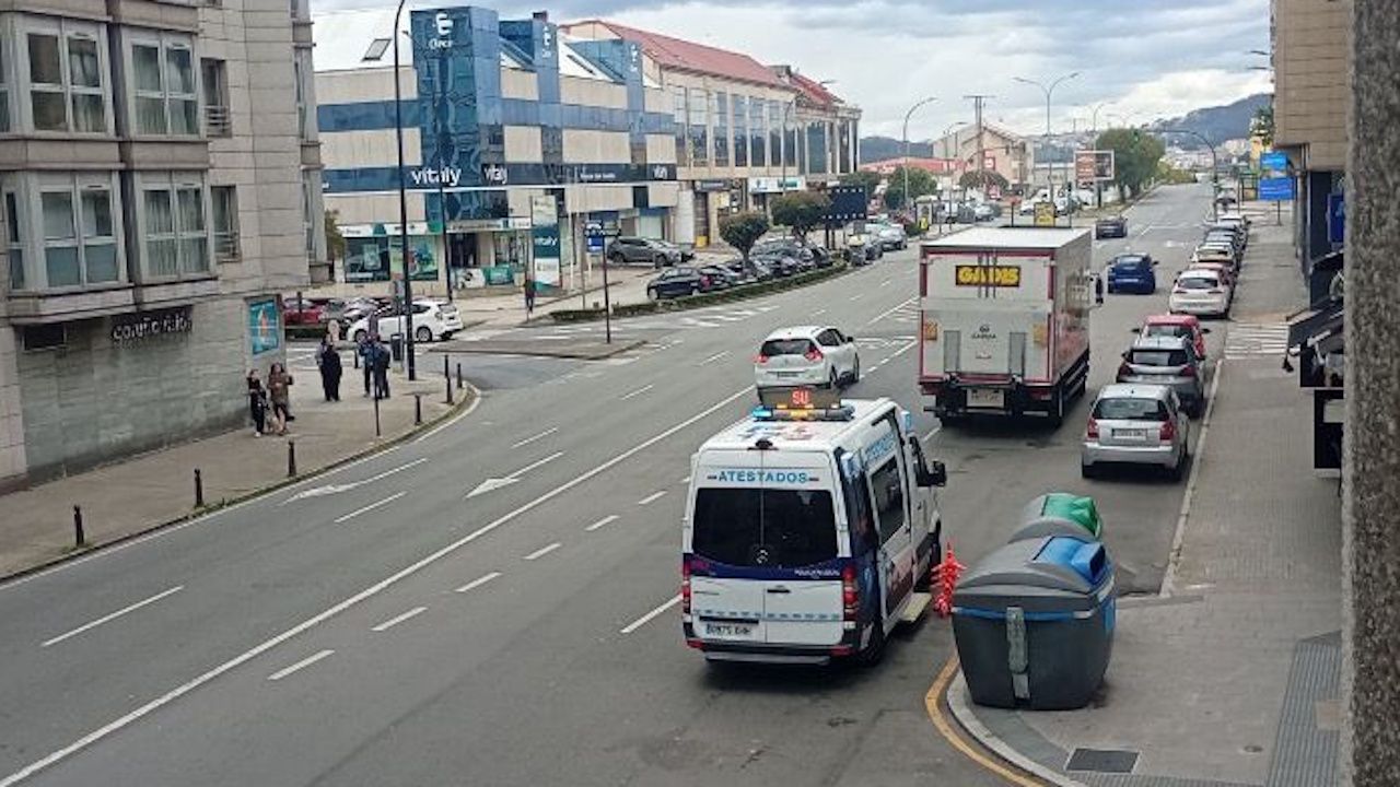 Herida grave una mujer de 70 años tras ser atropellada por un camión en ...